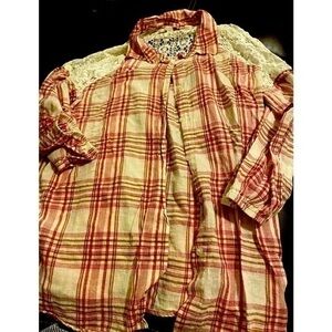 Weekend by Suzanne Betro flannel and lace lg shirt